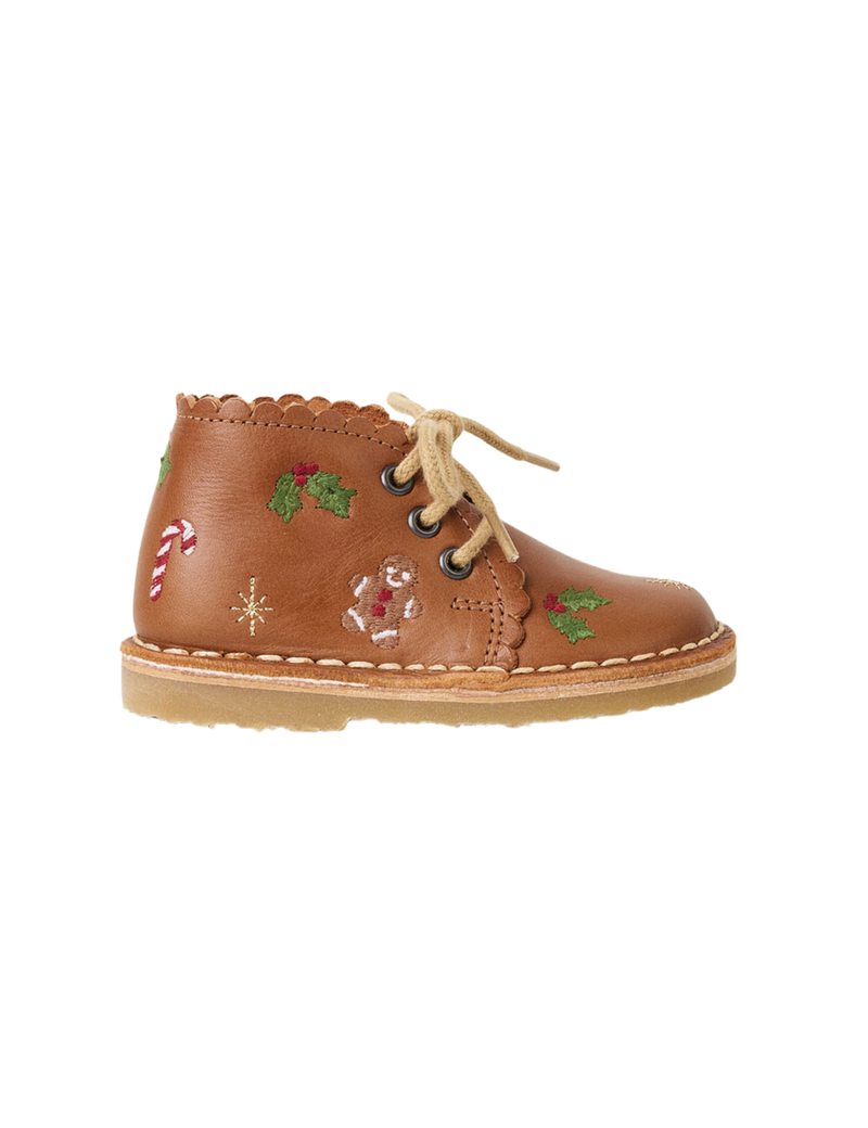 Petit Nord Christmas Scallop Boot Low Boot Shoes Cognac 002