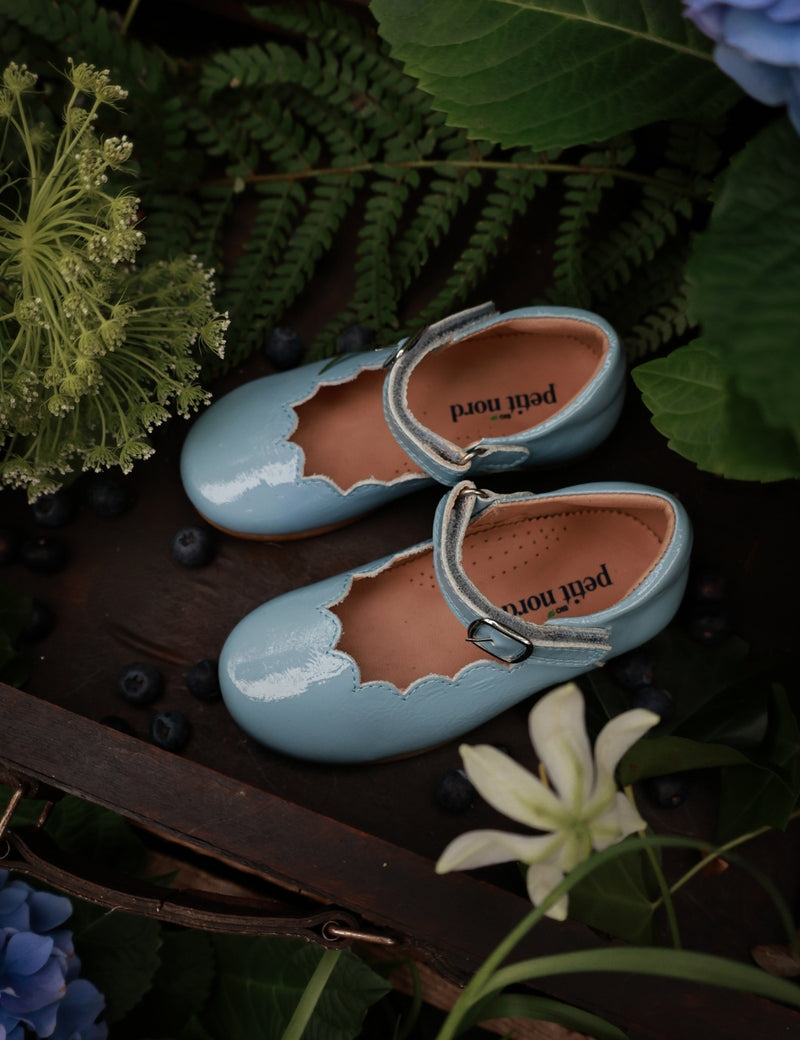 Petit Nord Scallop Mary Jane T-bars and Ballerinas Crinkly Cloud 143