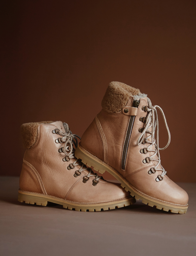 Petit Nord Shearling Winter Boot Women Women Oats 011