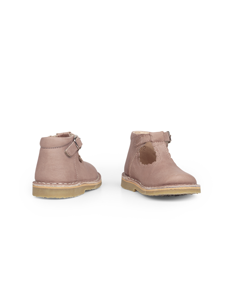 Petit Nord T-Bar Scallop T-bars and Ballerinas Old rose 020